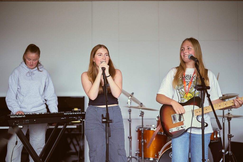 Musiklinje. Efterskole med masser af musik.