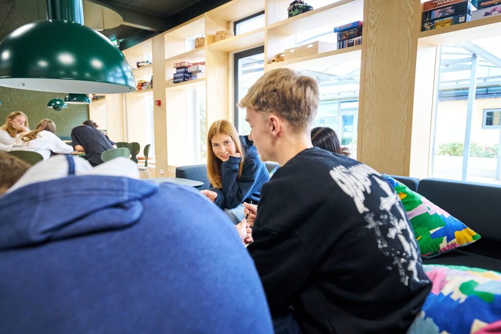 260825 Efterskolen PLay_Grindsted_2474_lav